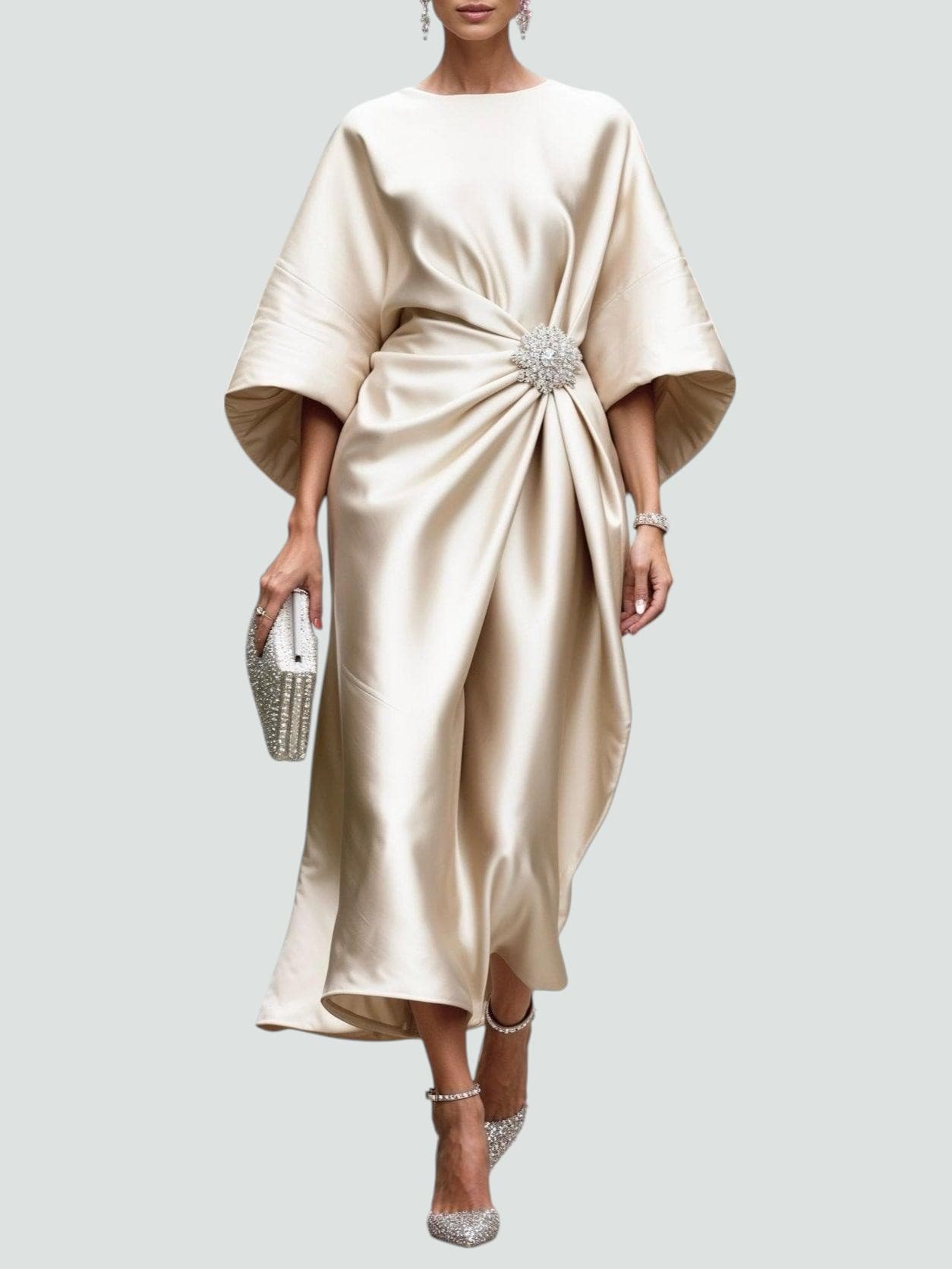 Albertine – Robe longue élégante en satin