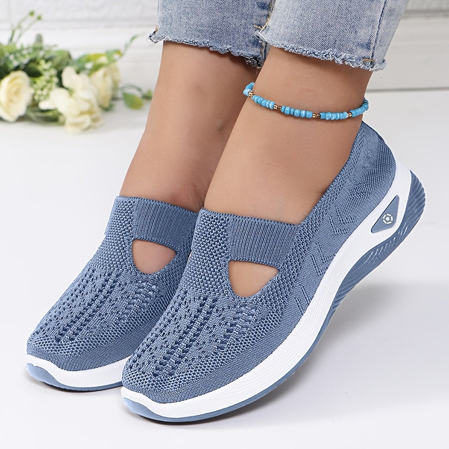 BlueBreeze Knit Slip-Ons – transmet confort, légèreté et une esthétique cool.