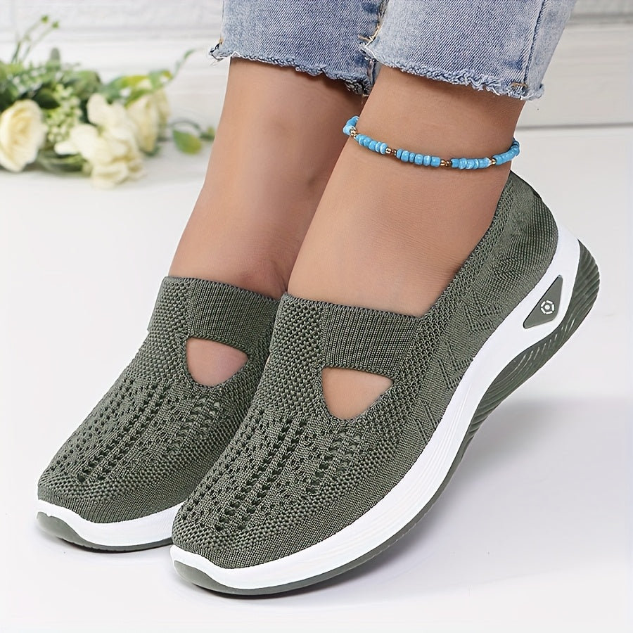 BlueBreeze Knit Slip-Ons – transmet confort, légèreté et une esthétique cool.