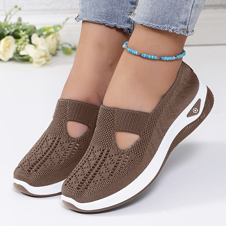 BlueBreeze Knit Slip-Ons – transmet confort, légèreté et une esthétique cool.